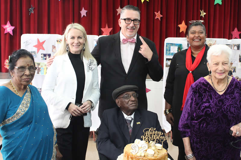 Tafta elders celebrate 90th birthdays with Chateau Gateaux and Darren Maule