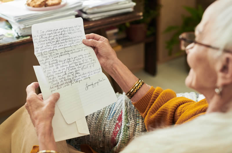 reading a letter