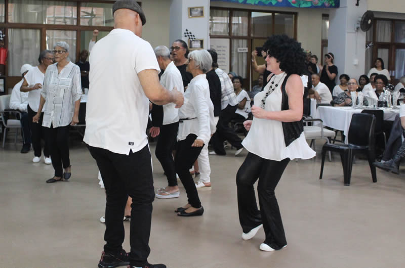 “Back in Time” with our resident volunteers!